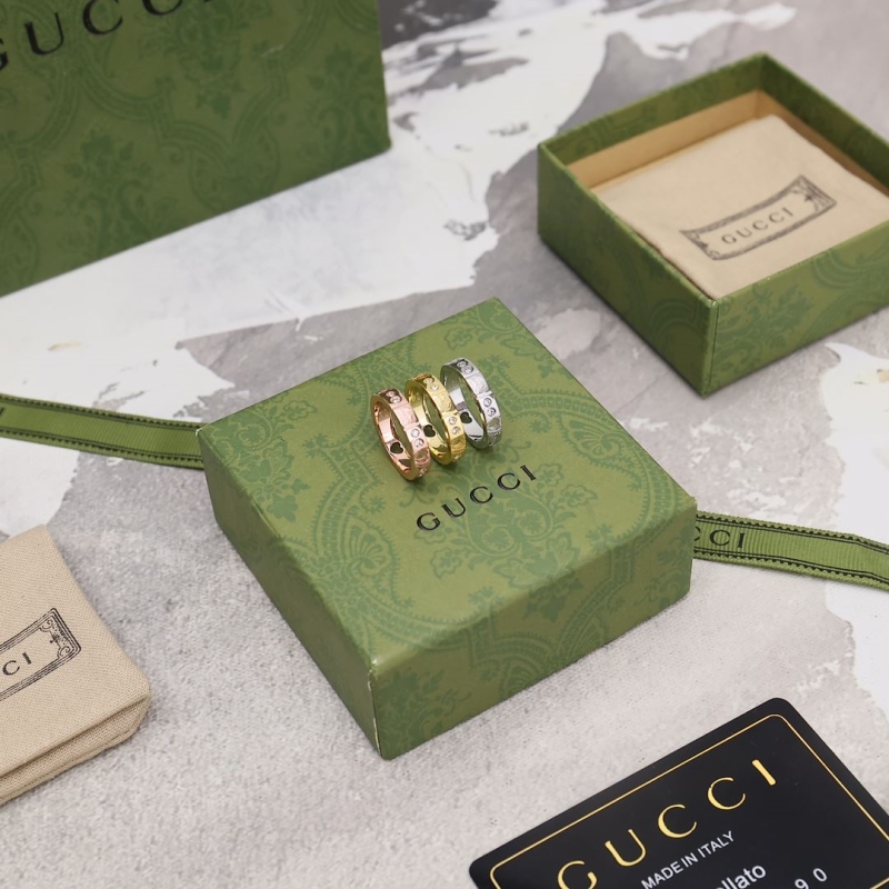G*u*i rings